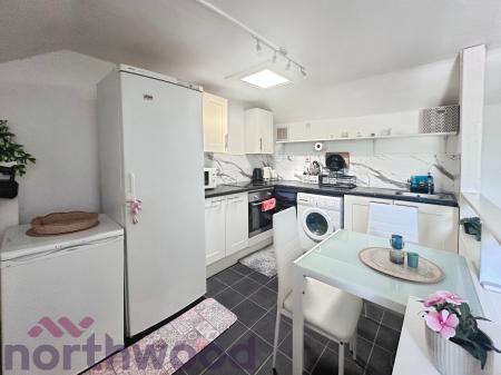 1 bedroom Flat to let in Sankey Street, Warrington, WA1