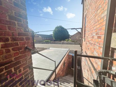 1 bedroom Flat to let in Sankey Street, Warrington, WA1