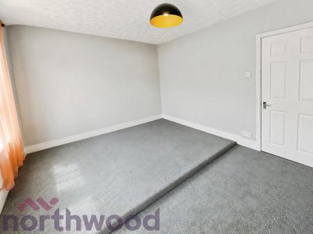 2 bedroom Terraced House to let in Ellen Street, Bewsey, WA5