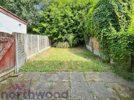 2 bedroom Terraced House to let in Ellen Street, Bewsey, WA5