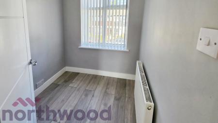 3 bedroom Semi-detached house to let in Charter Avenue, Bewsey, WA5