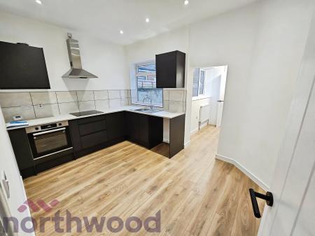 2 bedroom Terraced House to let in Juddfield, St Helens, WA11