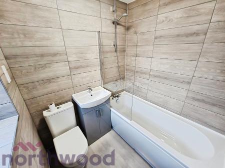2 bedroom Terraced House to let in Juddfield, St Helens, WA11