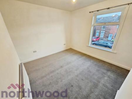 2 bedroom Terraced House to let in Juddfield, St Helens, WA11