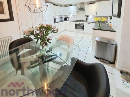 3 bedroom Mews house to let in Oklahoma Boulevard, Great Sankey, Warrington, WA5