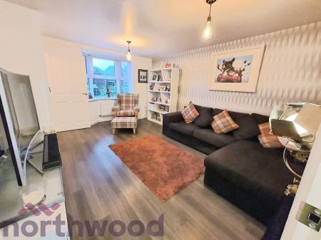 3 bedroom Mews house to let in Oklahoma Boulevard, Great Sankey, Warrington, WA5