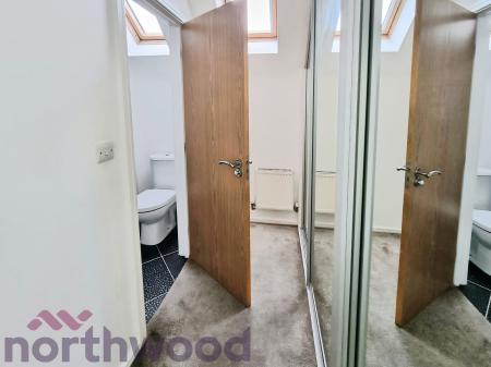 1 bedroom House share to let in Firth Boulevard, Warrington, WA2