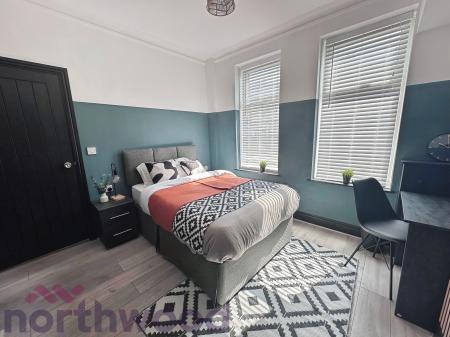 1 bedroom House of Multiple Occupation to let in Padgate Lane, Warrington, WA1