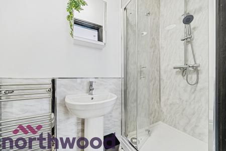 1 bedroom House of Multiple Occupation to let in Padgate Lane, Warrington, WA1