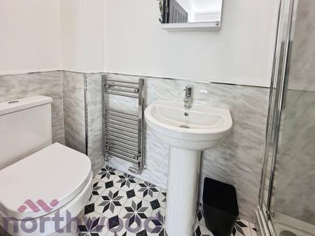 1 bedroom House of Multiple Occupation to let in Padgate Lane, Warrington, WA1