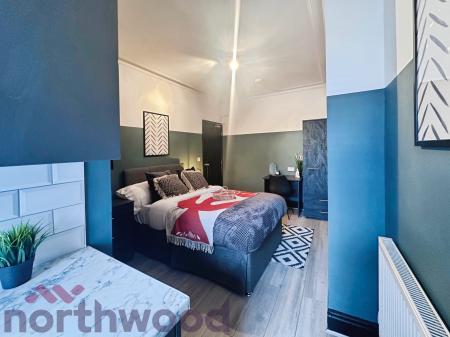 1 bedroom House of Multiple Occupation to let in Padgate Lane, Warrington, WA1