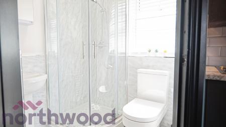 1 bedroom House of Multiple Occupation to let in Padgate Lane, Warrington, WA1