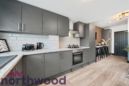 1 bedroom House of Multiple Occupation to let in Padgate Lane, Warrington, WA1
