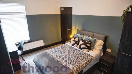 1 bedroom House of Multiple Occupation to let in 202 Padgate Lane, Warrington, WA1
