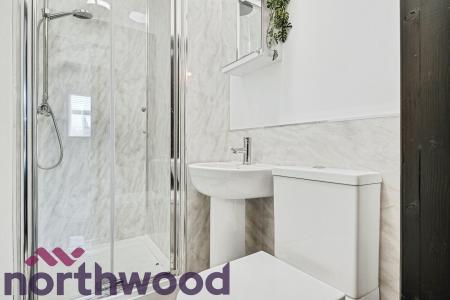 1 bedroom House of Multiple Occupation to let in Padgate Lane, Warrington, WA1