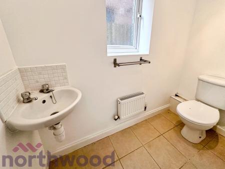 3 bedroom Semi-detached house to let in Ludlow Close, Warrington, Padgate, WA1