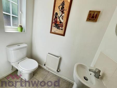 1 bedroom House share to let in Firth Boulevard, Warrington, WA2