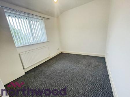 3 bedroom Semi-detached house to let in Gerrard Avenue, Warrington, WA5