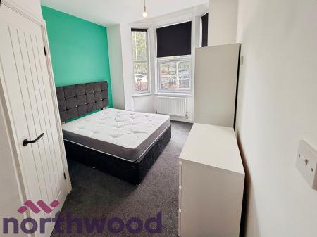 1 bedroom House of Multiple Occupation to let in Crosfield Street, Warrington, WA1