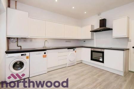 1 bedroom Flat to let in Crosfield Street, Warrington, WA1