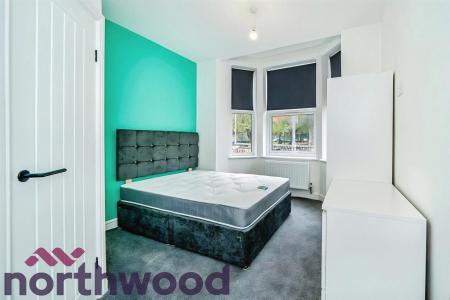 1 bedroom Flat to let in Crosfield Street, Warrington, WA1