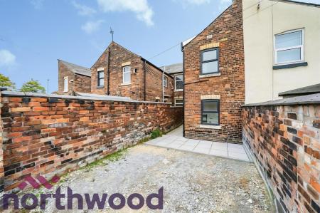 1 bedroom Flat to let in Crosfield Street, Warrington, WA1