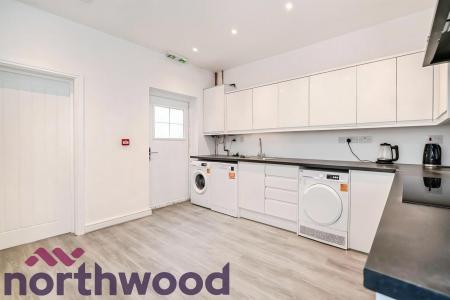 1 bedroom Flat to let in Crosfield Street, Warrington, WA1