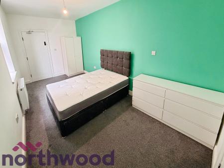 1 bedroom House of Multiple Occupation to let in Crosfield Street, Warrington, WA1