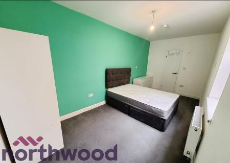 1 bedroom House of Multiple Occupation to let in Crosfield Street, Warrington, WA1