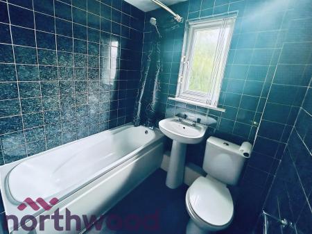 2 bedroom Semi-detached house to let in Chepstow Close, Callands, Warrington, WA5