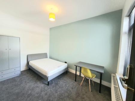 1 bedroom House share to let in Elaine Street, Warrington, WA1