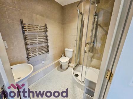 2 bedroom Flat for sale in Palmyra Square, Warrington, WA1