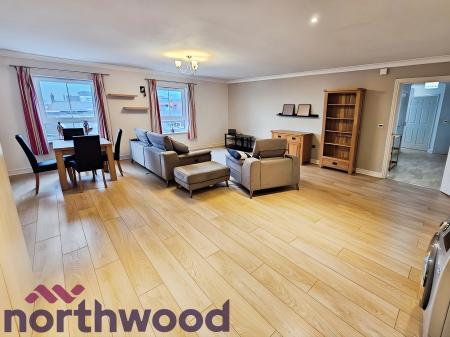 2 bedroom Flat for sale in Palmyra Square, Warrington, WA1