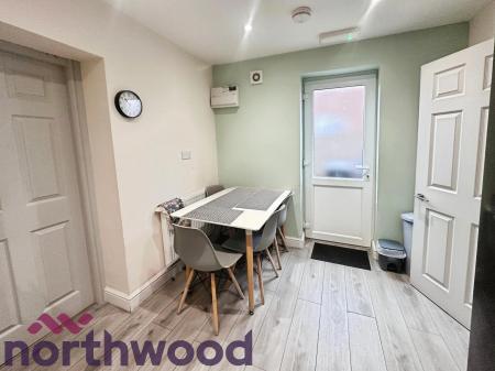 1 bedroom House of Multiple Occupation to let in Plumtre Avenue, Warrington, Bewsey, WA5