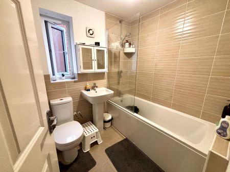 4 bedroom Town house for sale in Bowman Drive, Wallsend, Wallsend, NE28