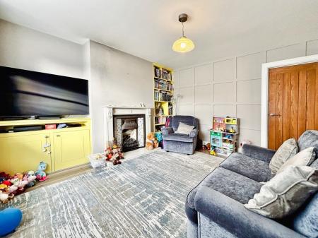 3 bedroom Semi-detached bungalow for sale in Debdon Gardens, Heaton, Newcastle upon Tyne, NE6