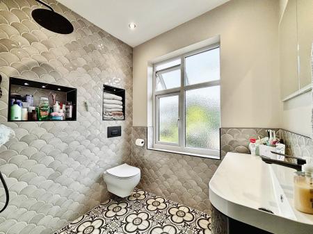 4 bedroom Semi-detached house for sale in The Drive, Benton, Newcastle upon Tyne, NE7