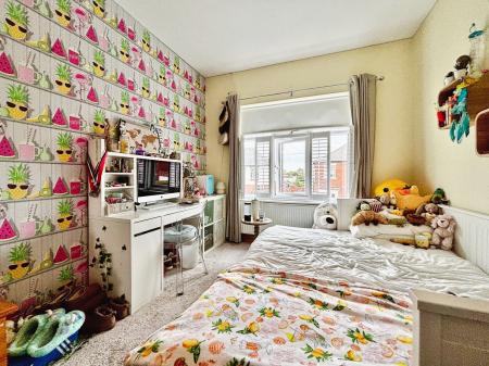 4 bedroom Semi-detached house for sale in The Drive, Benton, Newcastle upon Tyne, NE7