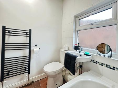 3 bedroom Flat for sale in Cartington Terrace, Heaton, Newcastle upon Tyne, NE6