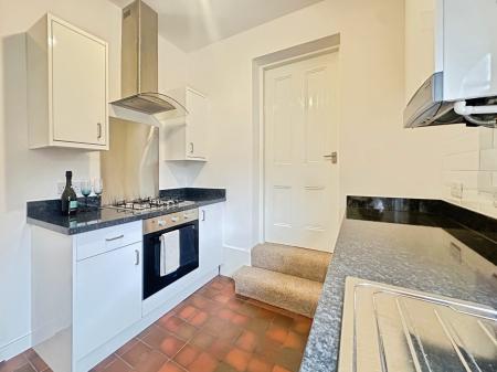 3 bedroom Flat for sale in Cartington Terrace, Heaton, Newcastle upon Tyne, NE6
