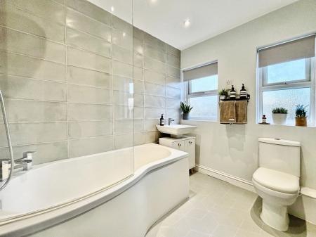 3 bedroom Terraced House for sale in Ennismore Court, Benton, Newcastle upon Tyne, NE12