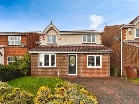 3 bedroom Detached house for sale in Ruskin Drive, Victoria Glade, Newcastle upon Tyne, NE7