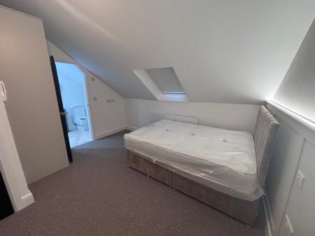 6 bedroom Terraced House to let in Springwell Terrace, Gateshead, NE9