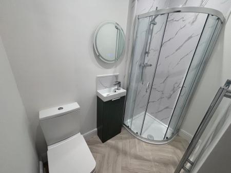 6 bedroom Terraced House to let in Springwell Terrace, Gateshead, NE9