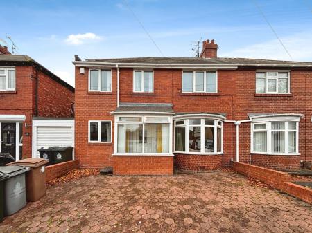 3 bedroom Semi-detached house for sale in Holmwood Avenue, West Monkseaton, NE25