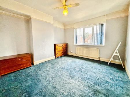 3 bedroom Semi-detached house for sale in Holmwood Avenue, West Monkseaton, NE25