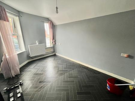 1 bedroom Flat to let in Shields Road, Gateshead, NE10