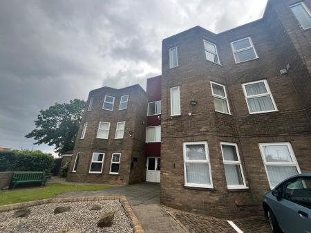 1 bedroom Flat to let in Shields Road, Gateshead, NE10