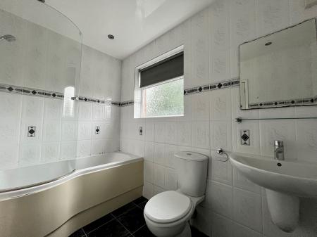 2 bedroom Semi-detached house to let in Horton Avenue, Shiremoor, NE27