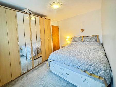 2 bedroom Flat for sale in Morrit Court, Benton, Newcastle upon Tyne, NE7